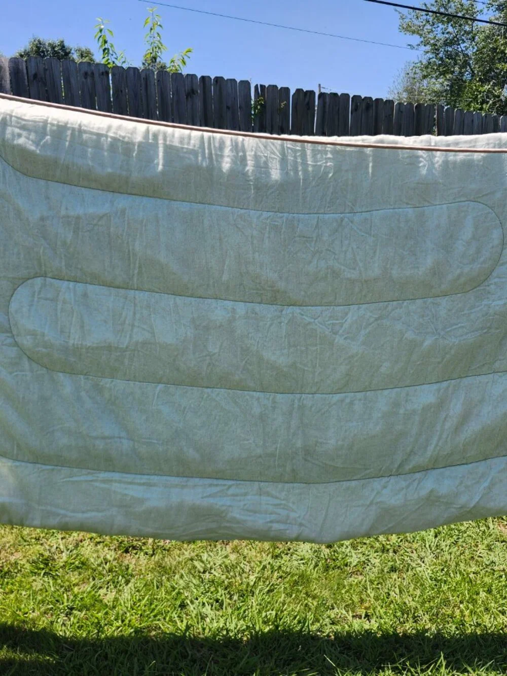 full size comforter size 85 x 82 inches